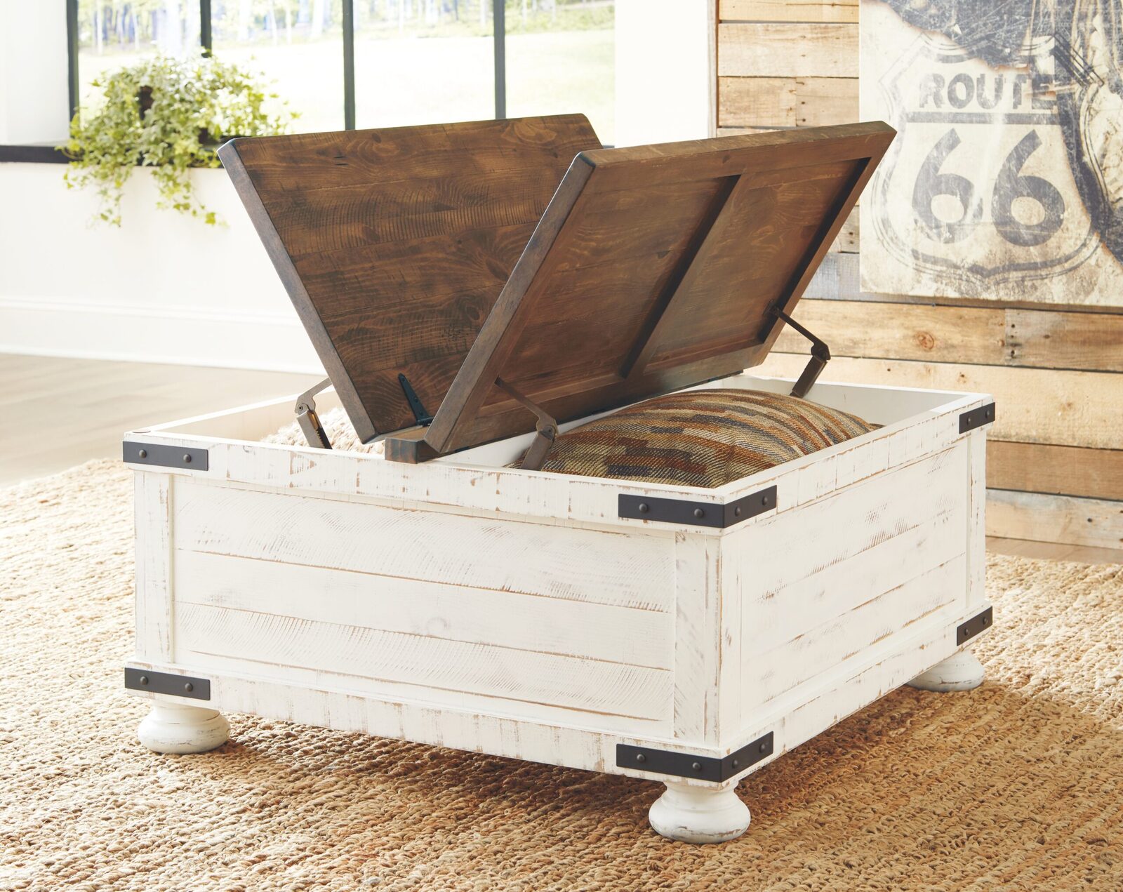 Wystfield - Cocktail Table with Storage - White / Brown - Image 2