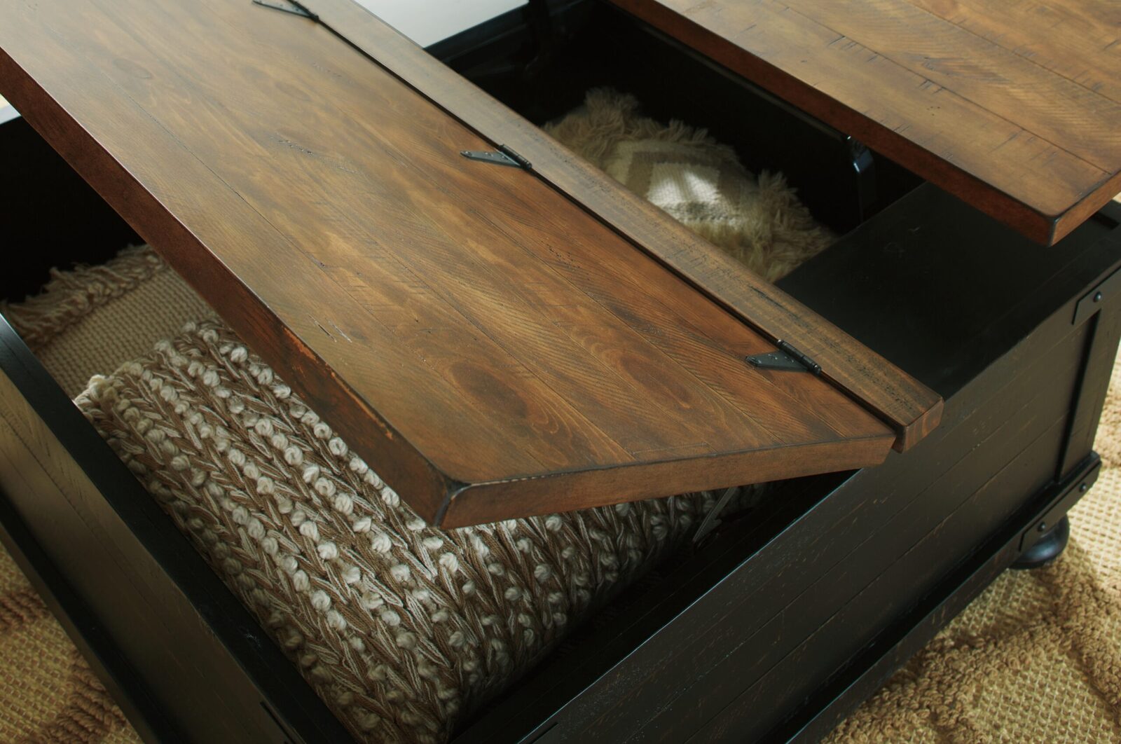 Valebeck - Lift Top Cocktail Table - Black / Brown - Image 3