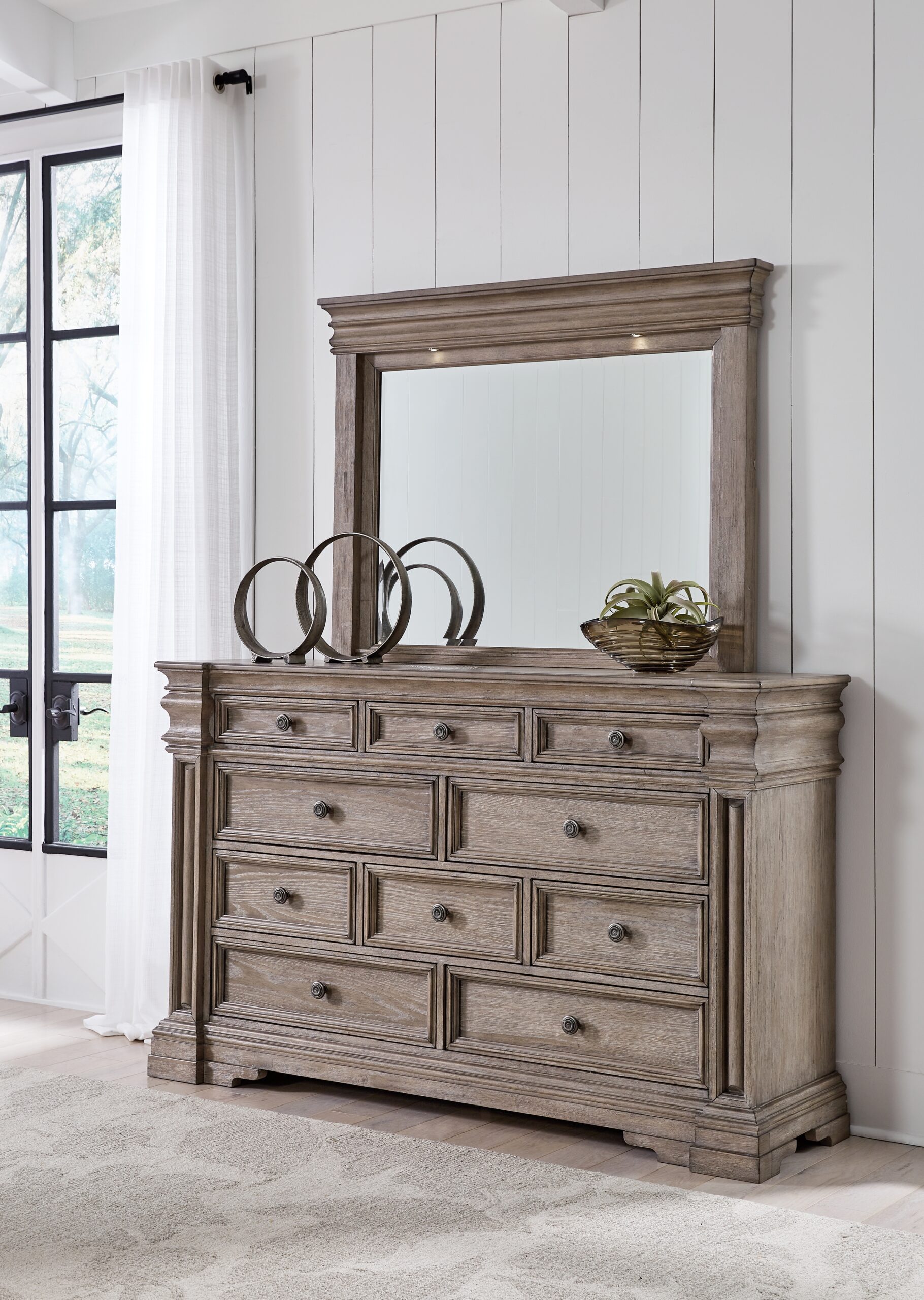 Blairhurst - Dresser - Image 12
