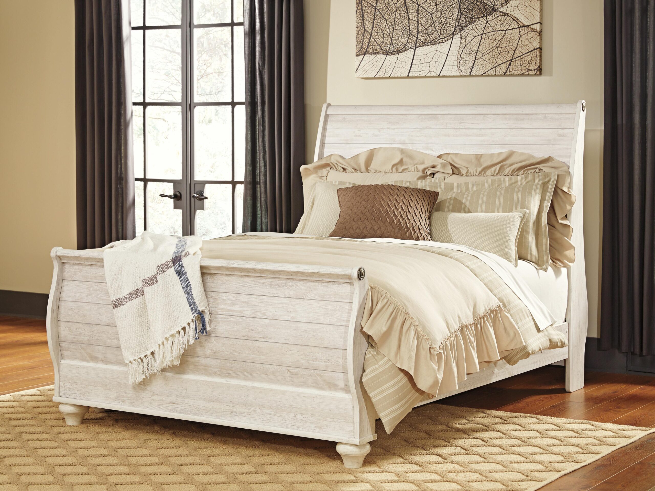 Willowton - Sleigh Bed - Image 3