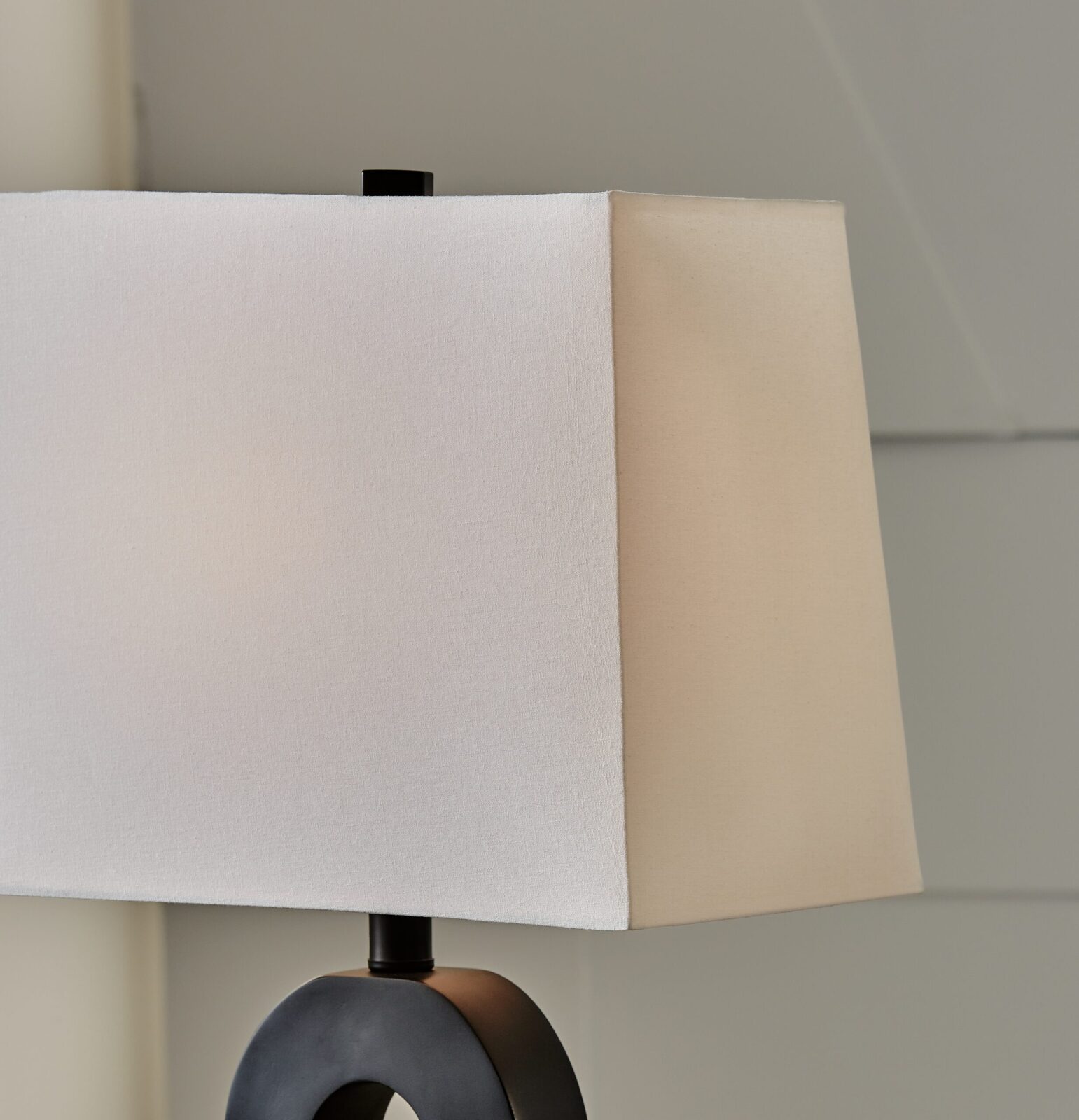 Markellton - Poly Table Lamp (Set of 2) - Black - Image 3