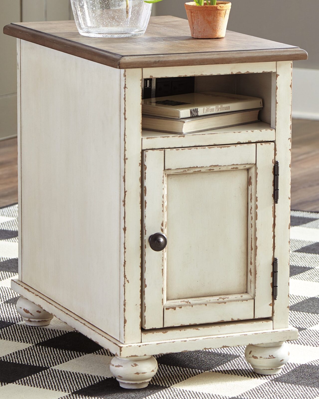 Realyn - Chair Side End Table - AC / USB - White / Brown - Image 2