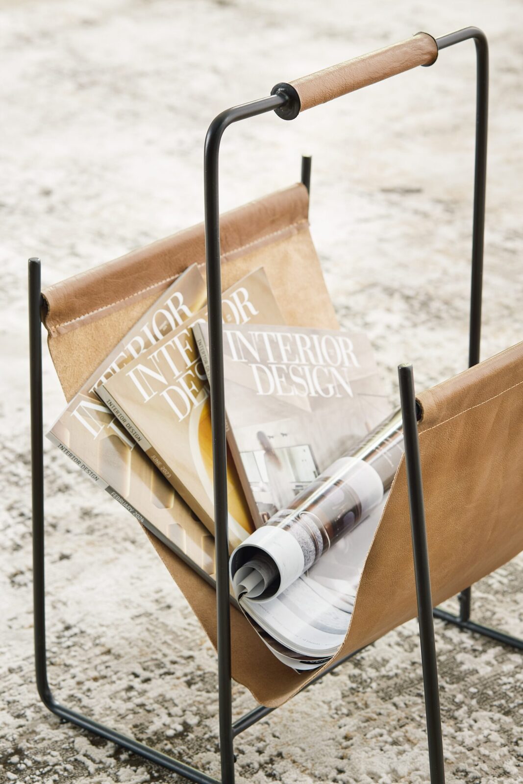 Faronworth - Magazine Rack - Brown / Black - Image 5