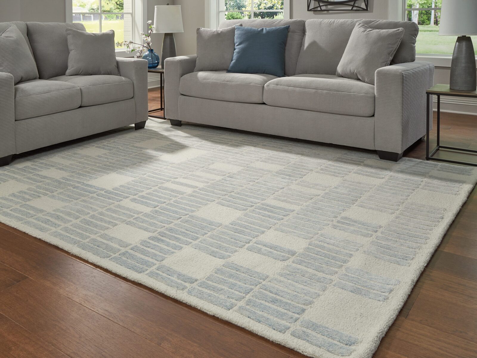 Dylanton - Rug - Image 3