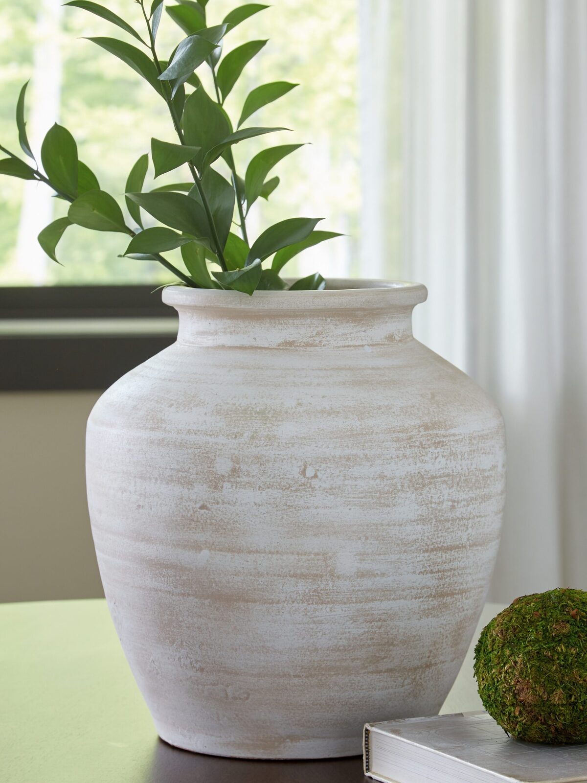 Meadie - 12" Vase - Image 7
