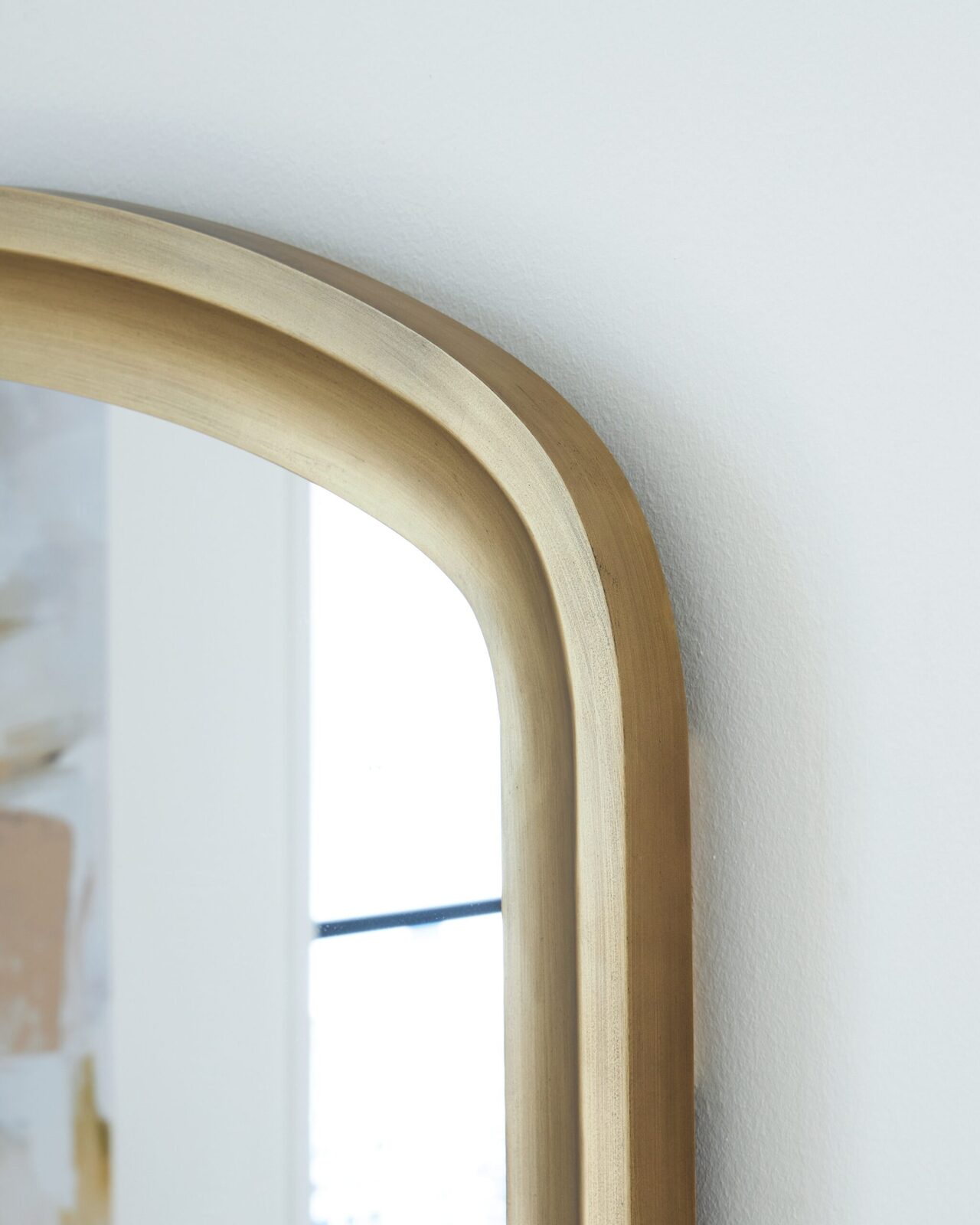 Fintan - Floor Mirror - Gold Finish - Image 5