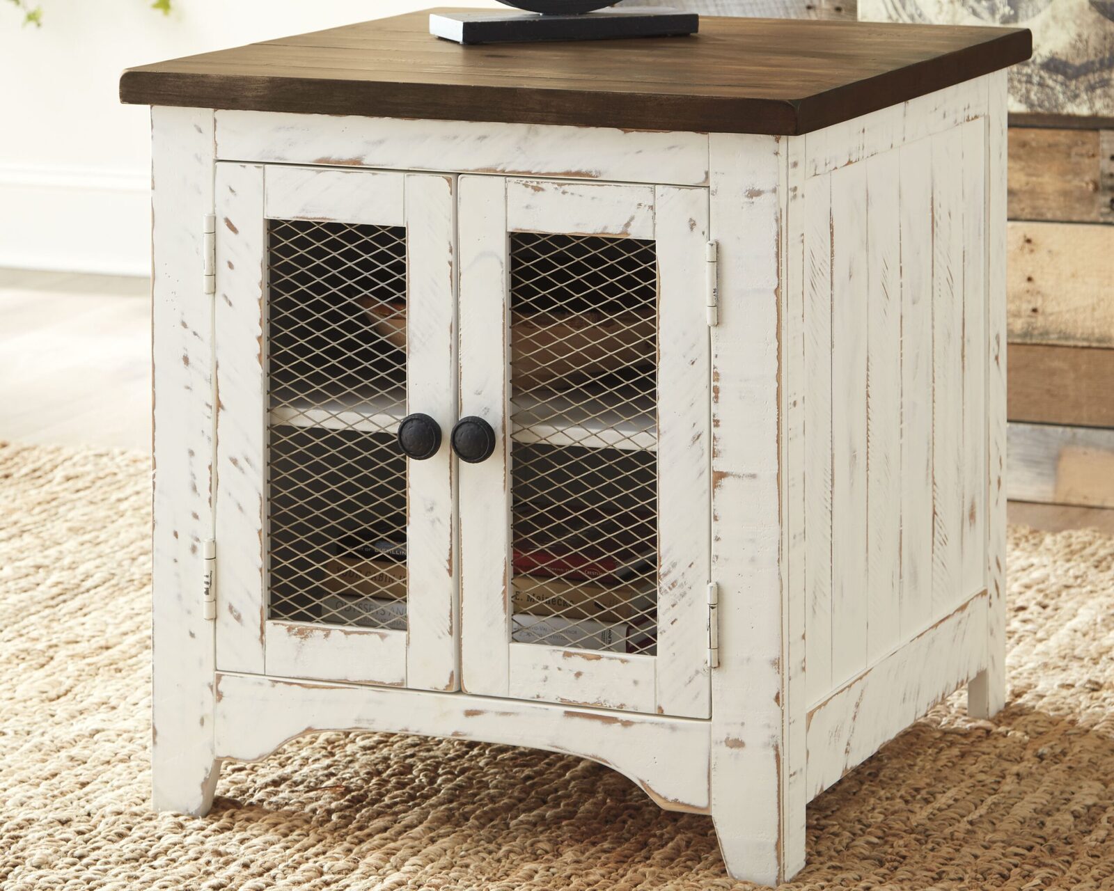 Wystfield - Rectangular End Table - 2 Doors - White / Brown - Image 2