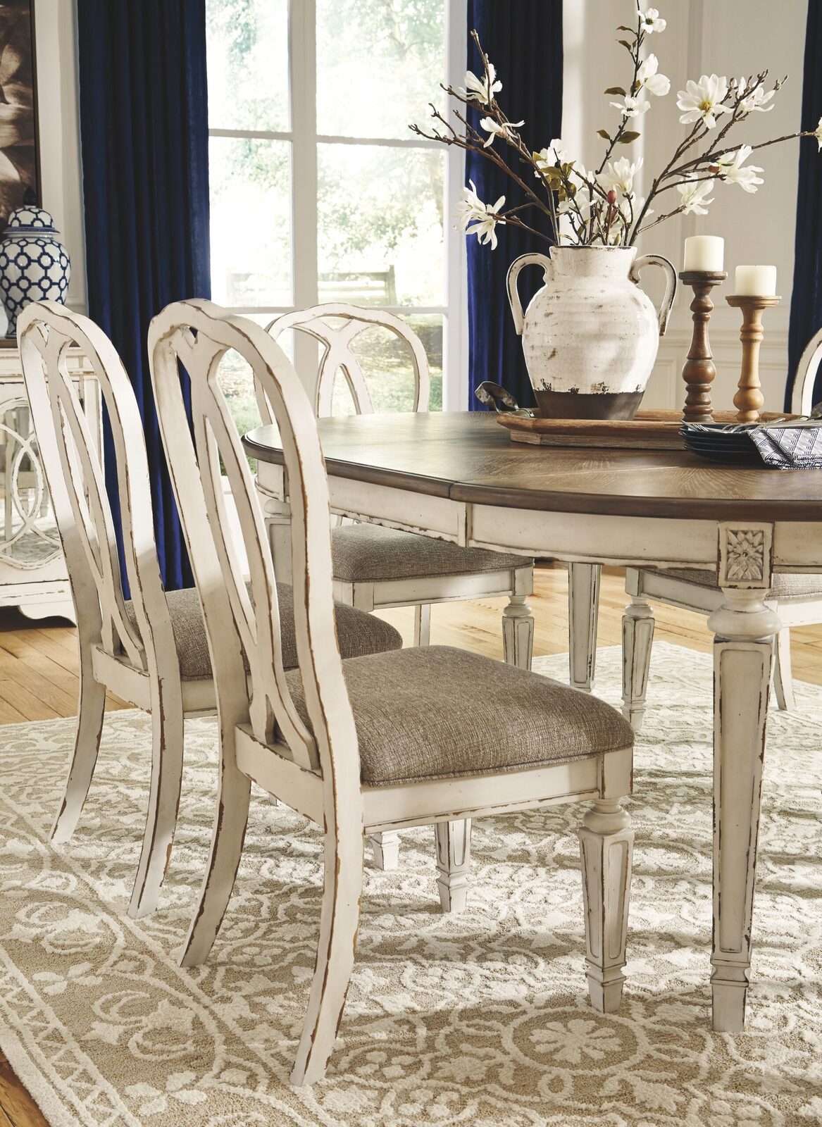 Realyn - Dining UPH Side Chair (Set of 2) - Ribbonback - Chipped White - Image 9