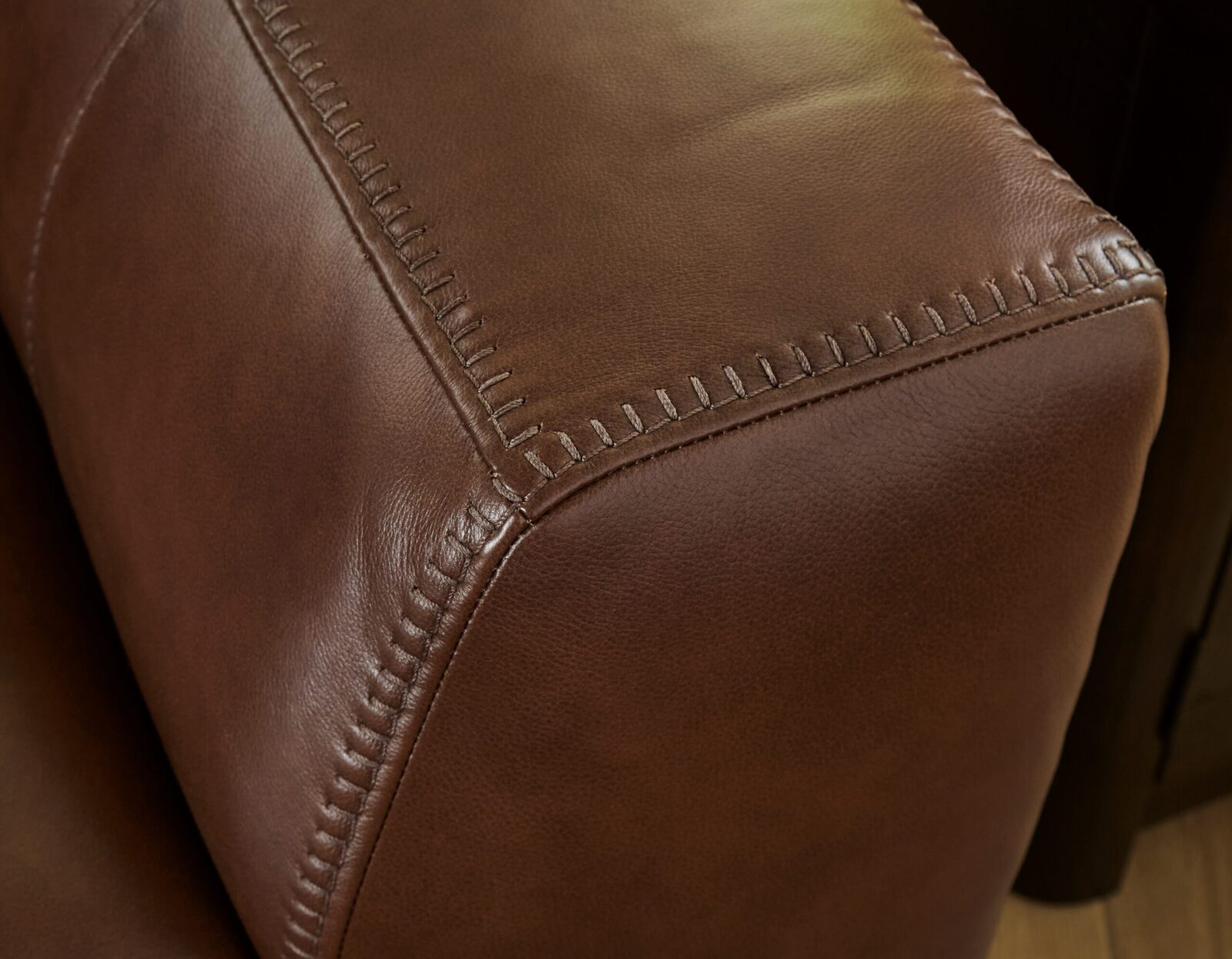Brogliano - Loveseat - Canyon - Image 5