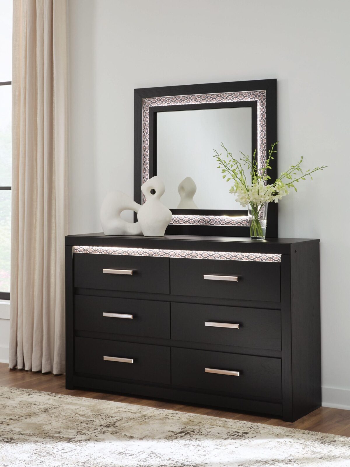 Brizmore - Six Drawer Dresser - Image 7