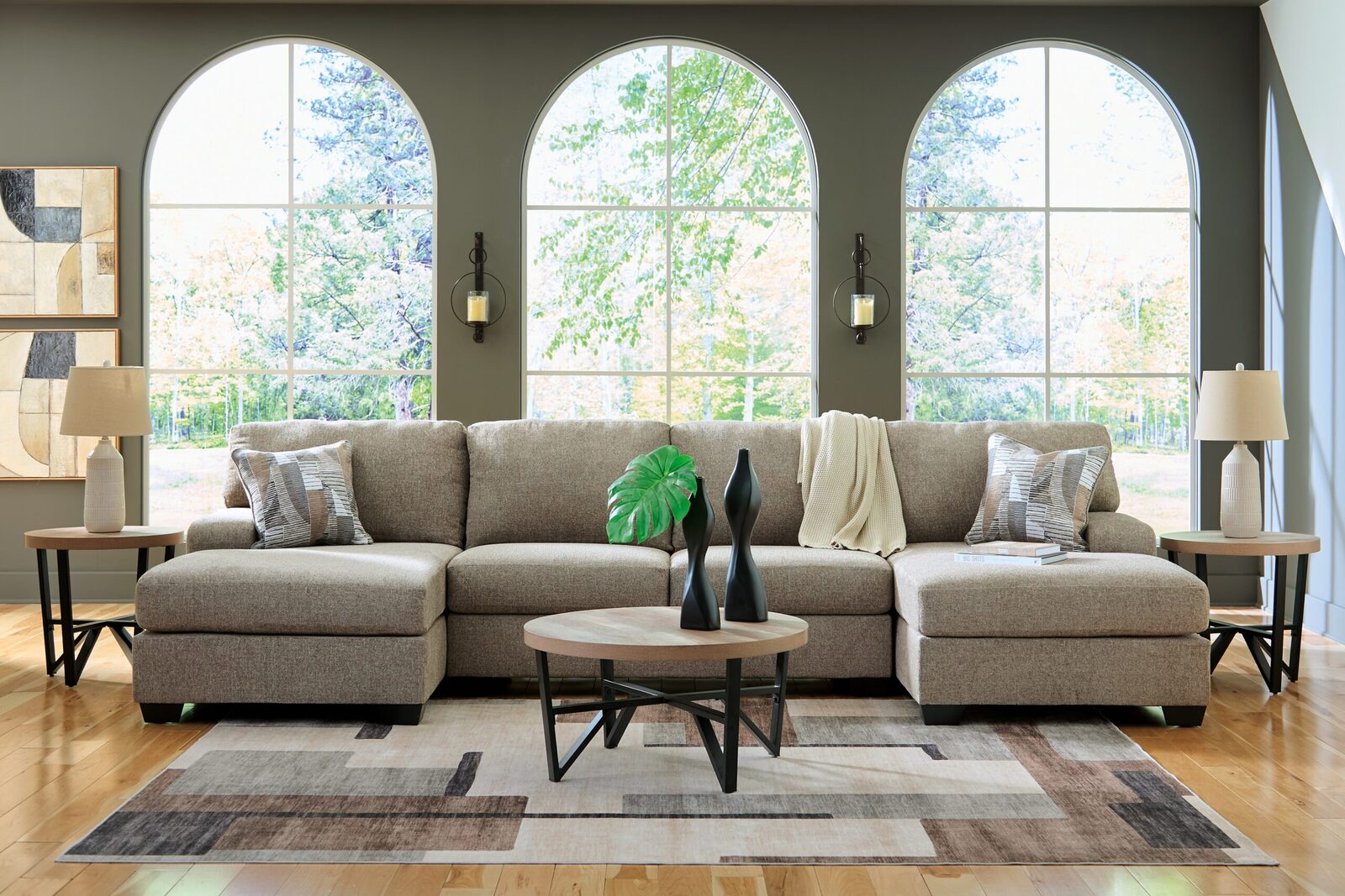 Newellen - Sectional - Image 8