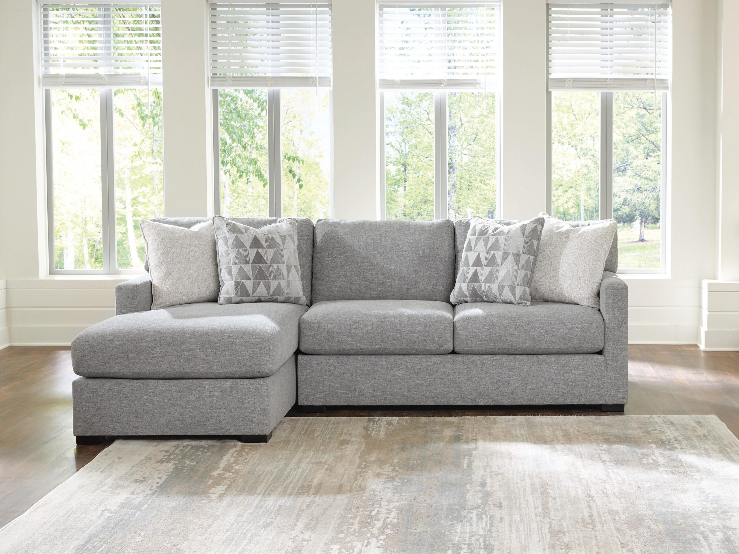 UrbanCrest - Sectional - Image 4