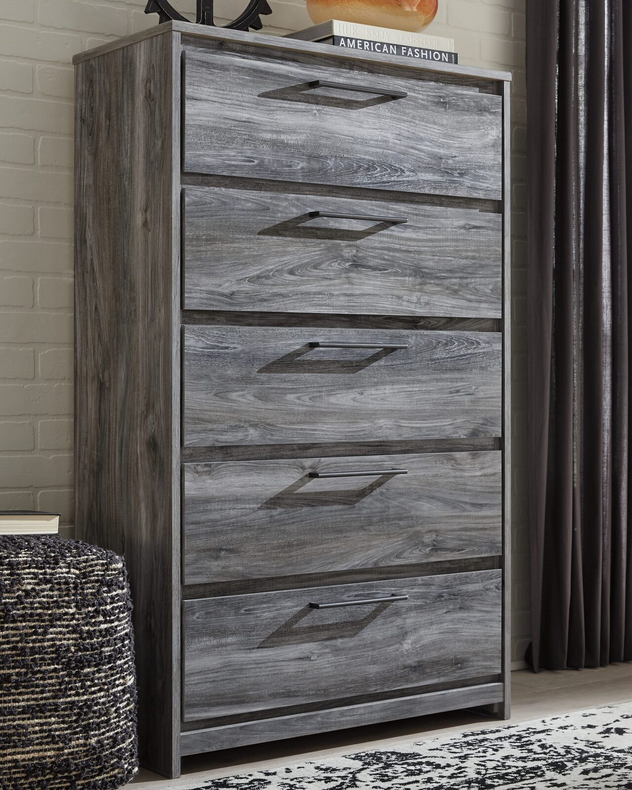 Baystorm - Five Drawer Chest - Image 2