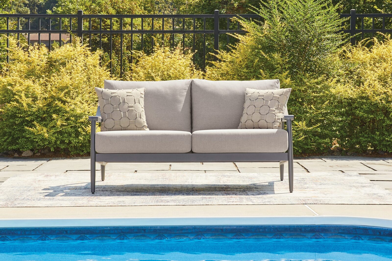 Ocean Beach - Loveseat With Cushion - Gray - Image 2