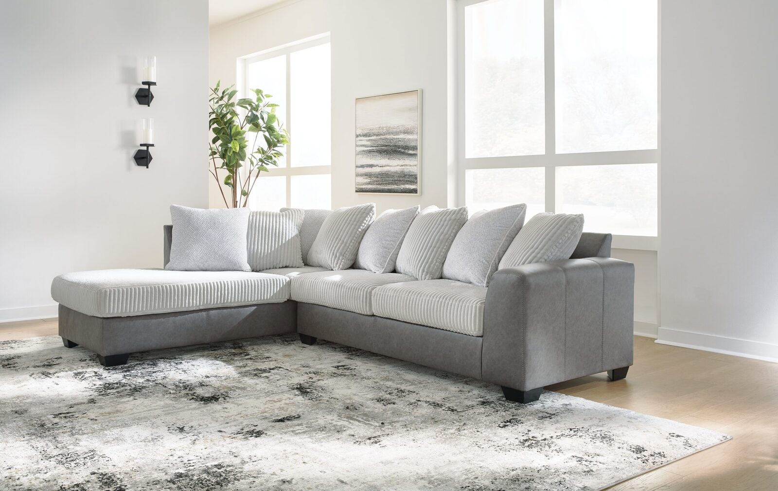 Clairette Court - Sectional - Image 7