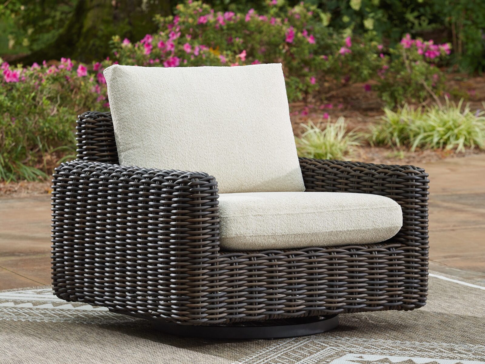 Kimora - 7 Pc. - 4-Piece Outdoor Sectional, Swivel Glider Lounge, Cocktail Table, End Table - Beige / Dark Brown - Image 4