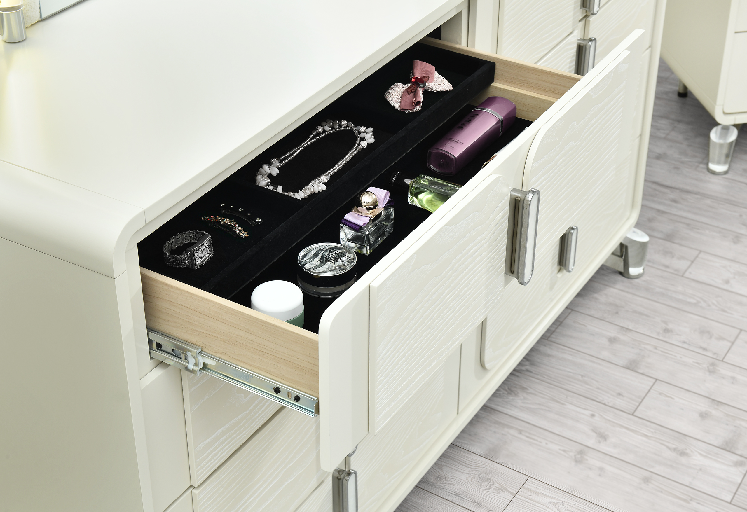Lyra - Dresser - Beige - Image 4