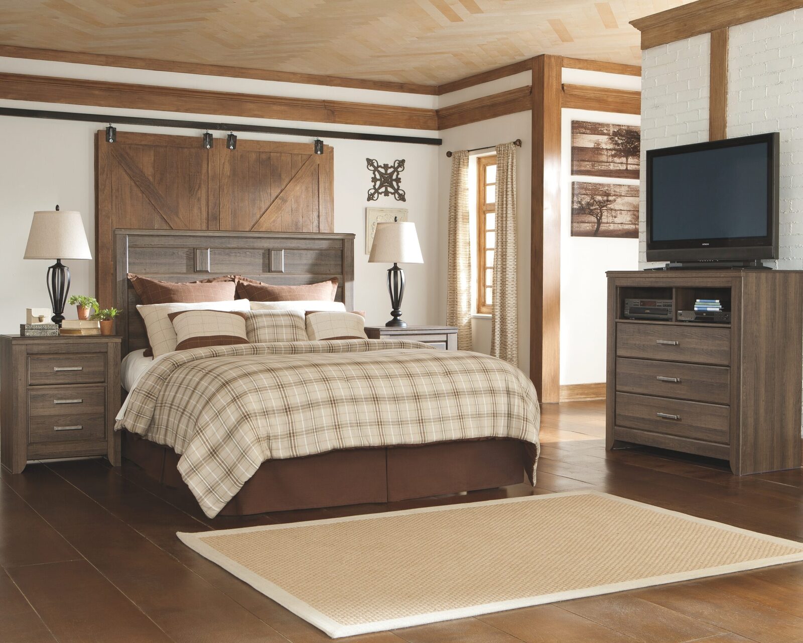 Juararo - Bedroom Set - Image 3