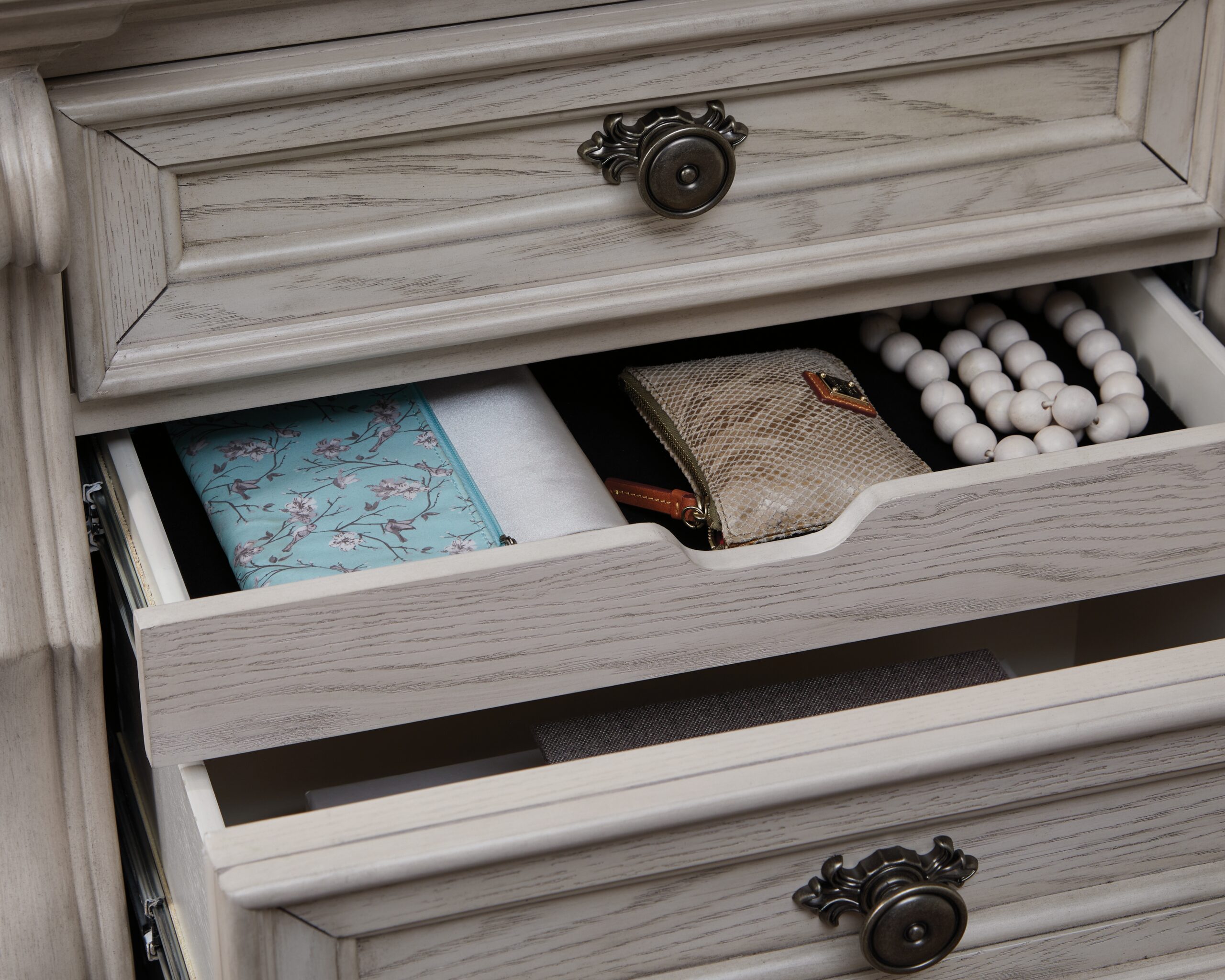 Bruchandi - Three Drawer Night Stand - Antique White - Image 7