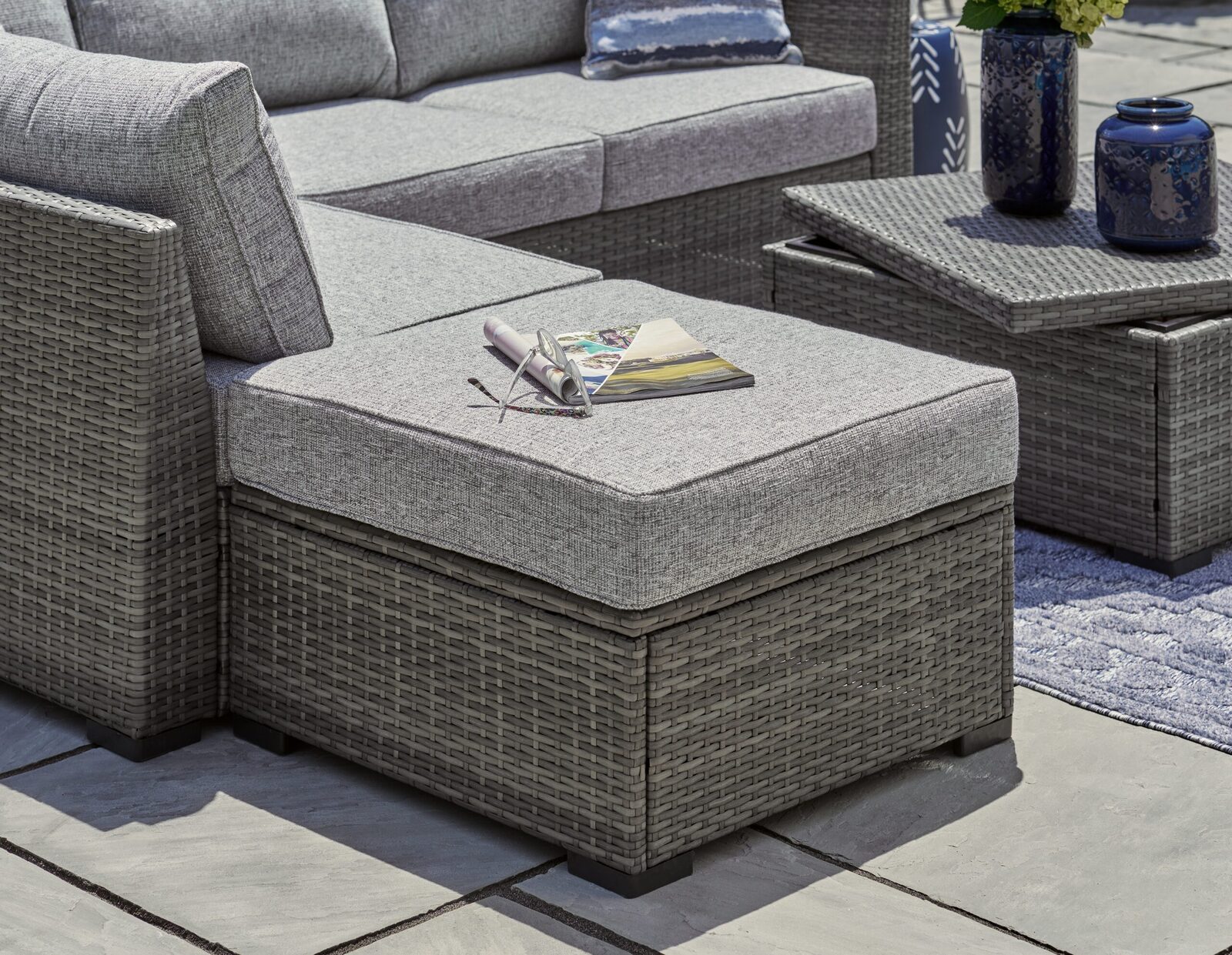 Petal Road - Loveseat Sectional, Ottoman, Table Set (Set of 4) - Gray - Image 7