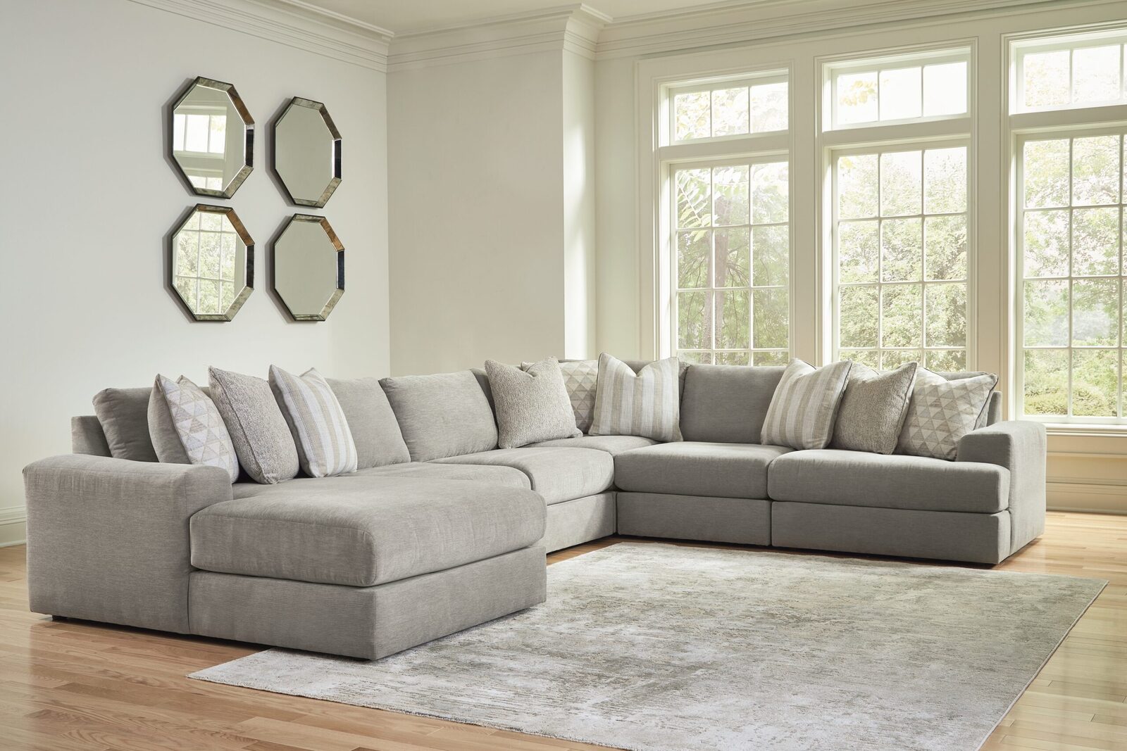 Avaliyah - Sectional - Image 26