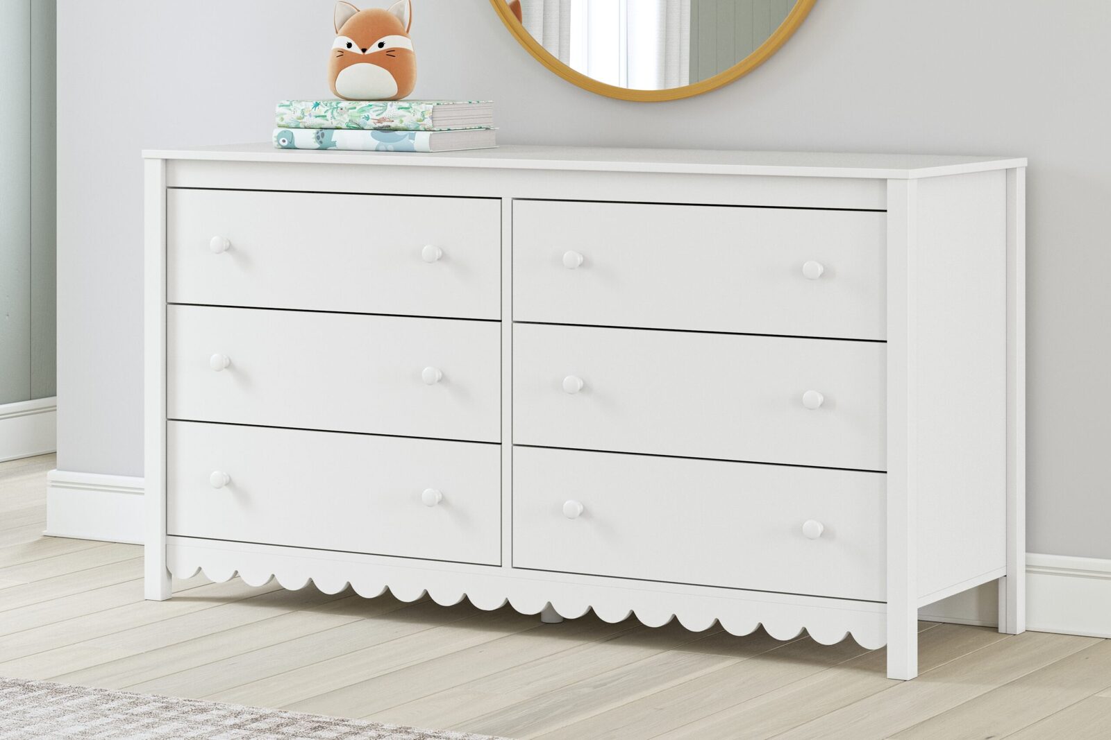 Hallityn - Six Drawer Dresser - White - Image 2