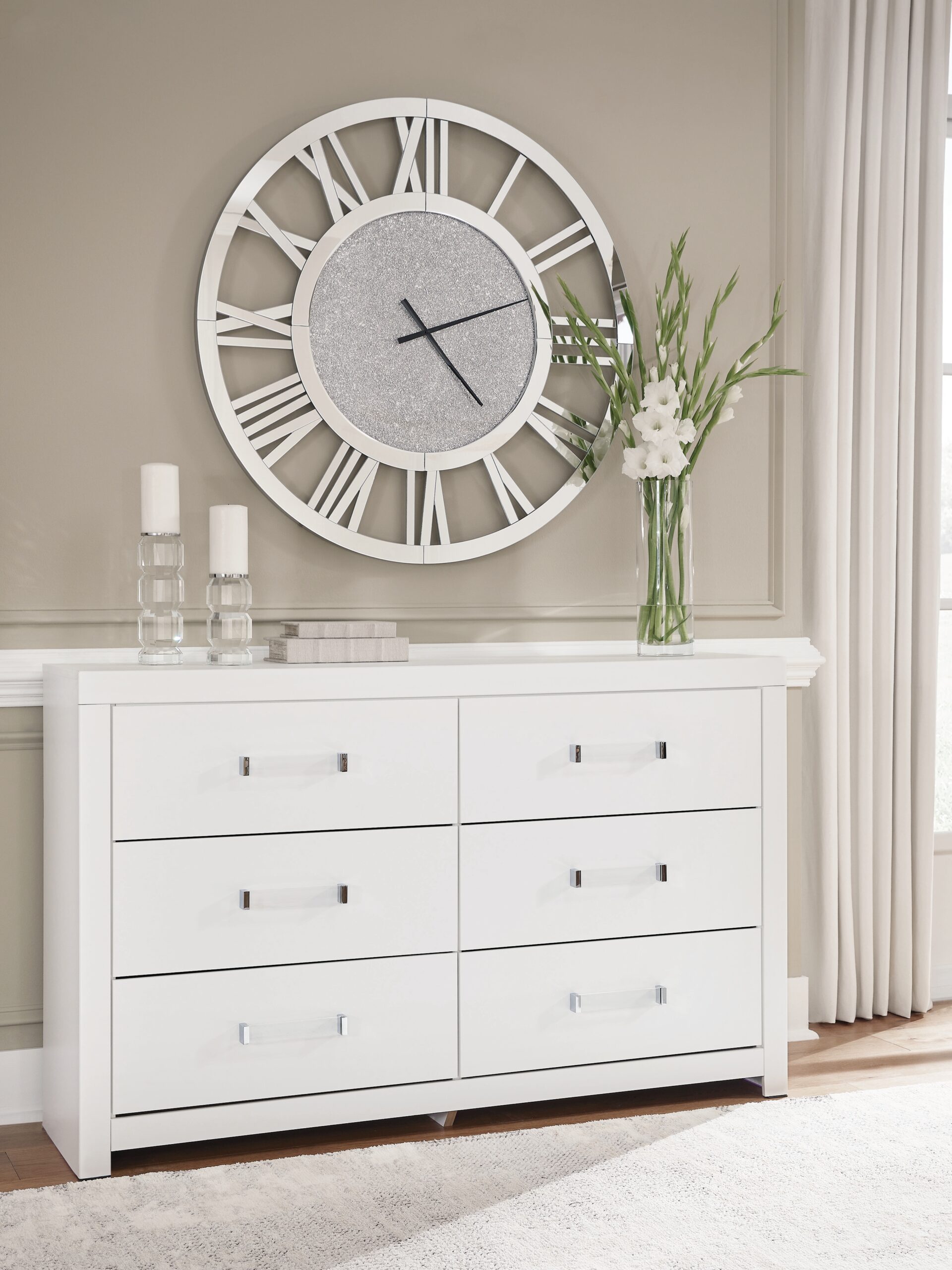 Maeling - Six Drawer Dresser - Image 9