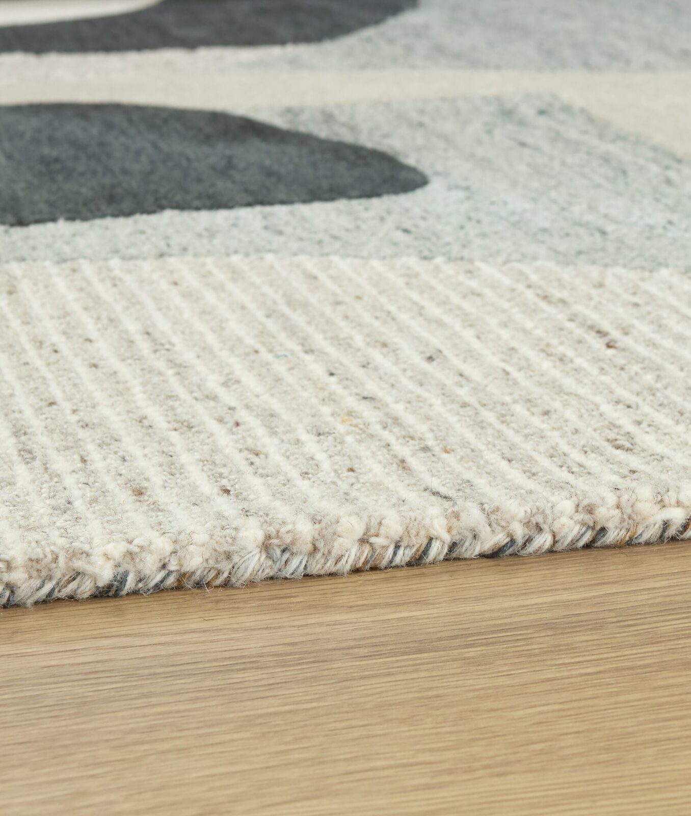Edrickhill - Rug - Image 4