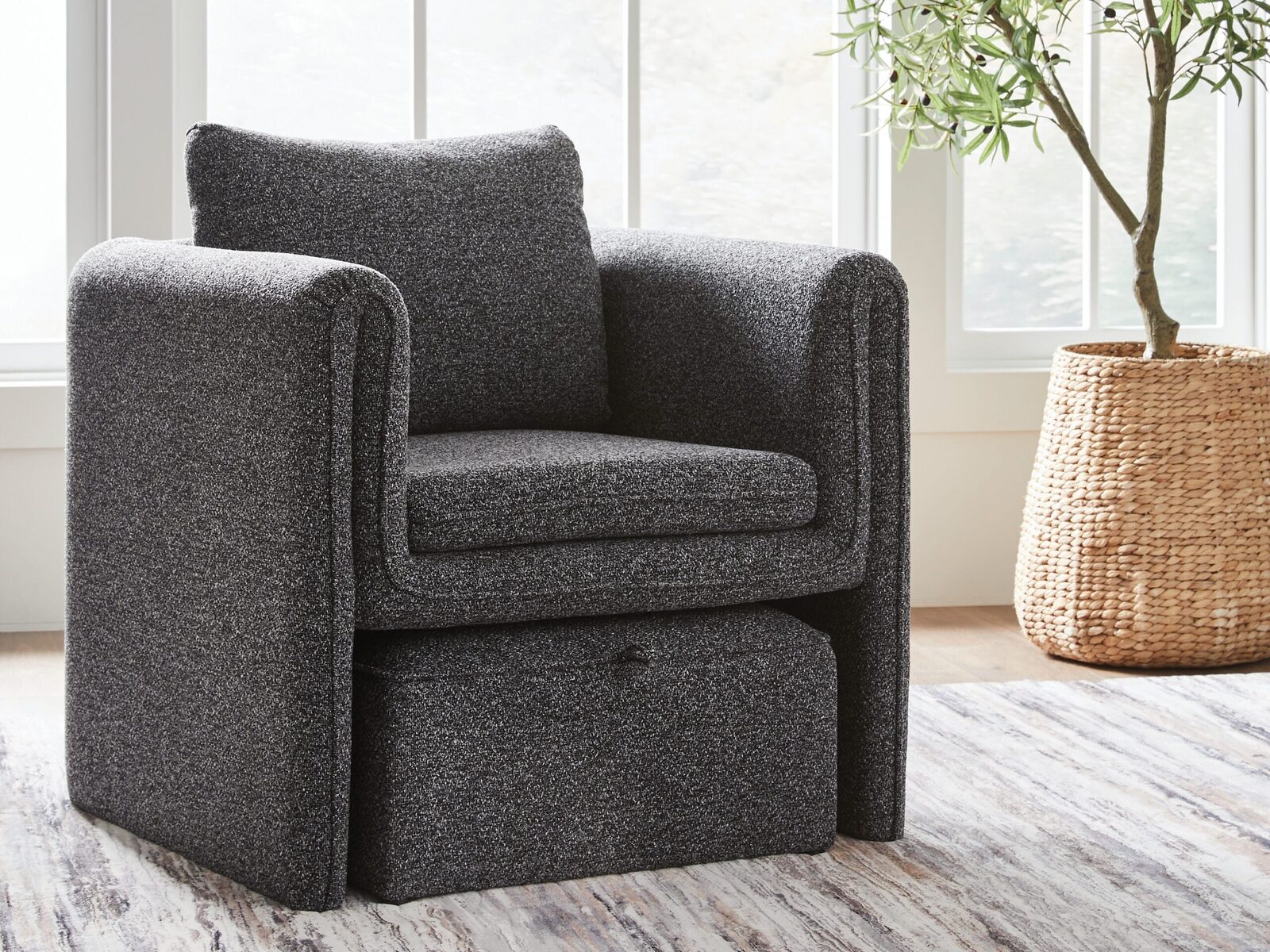Vreni - Accent Chair - Charcoal / Black - Image 6