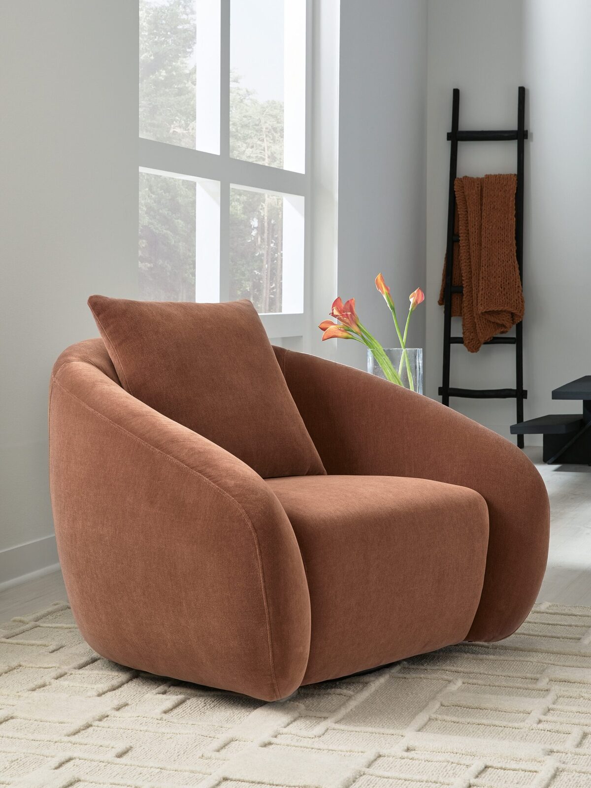 Yahya - Swivel Accent Chair - Image 4