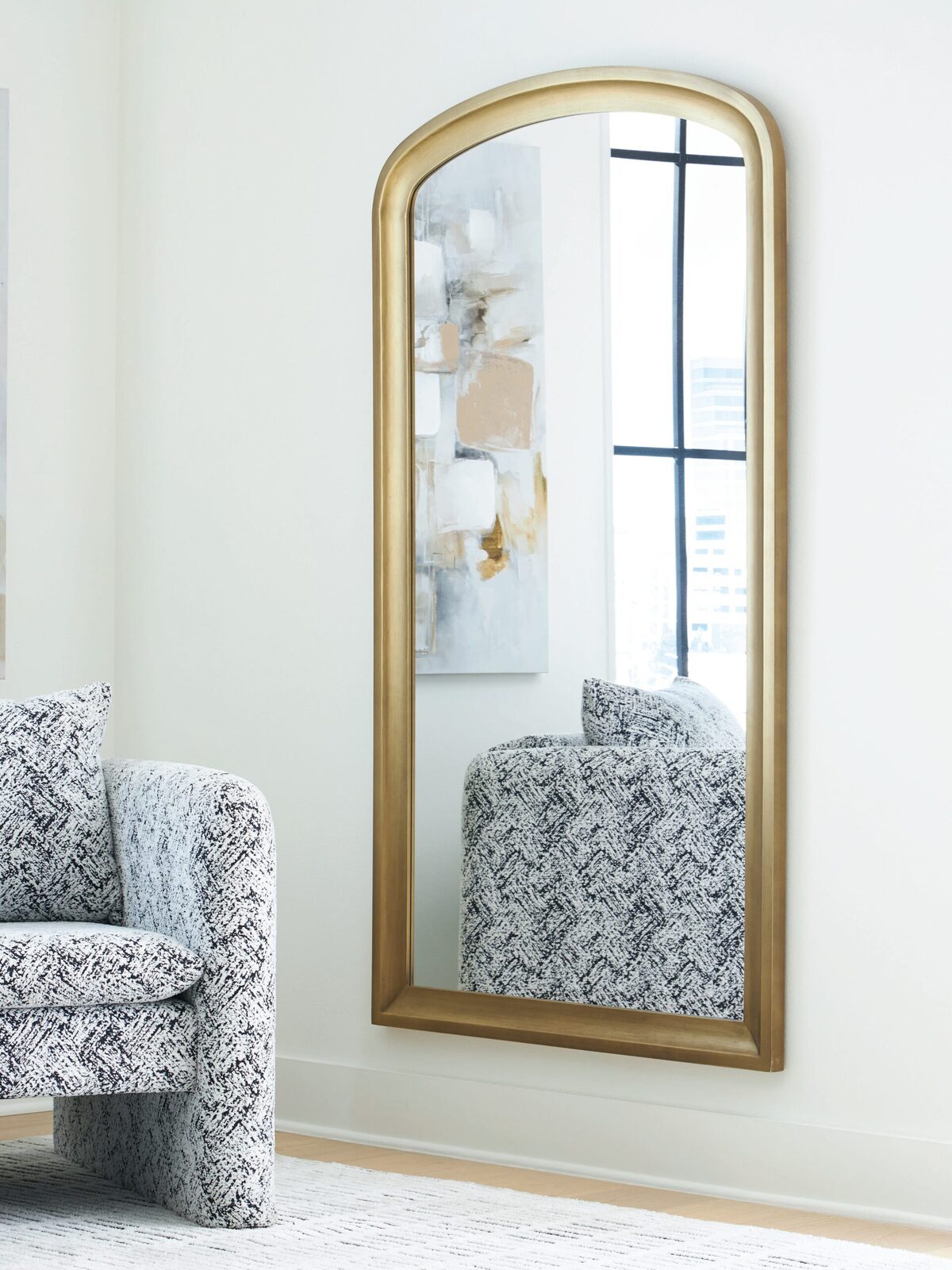 Fintan - Floor Mirror - Gold Finish - Image 2