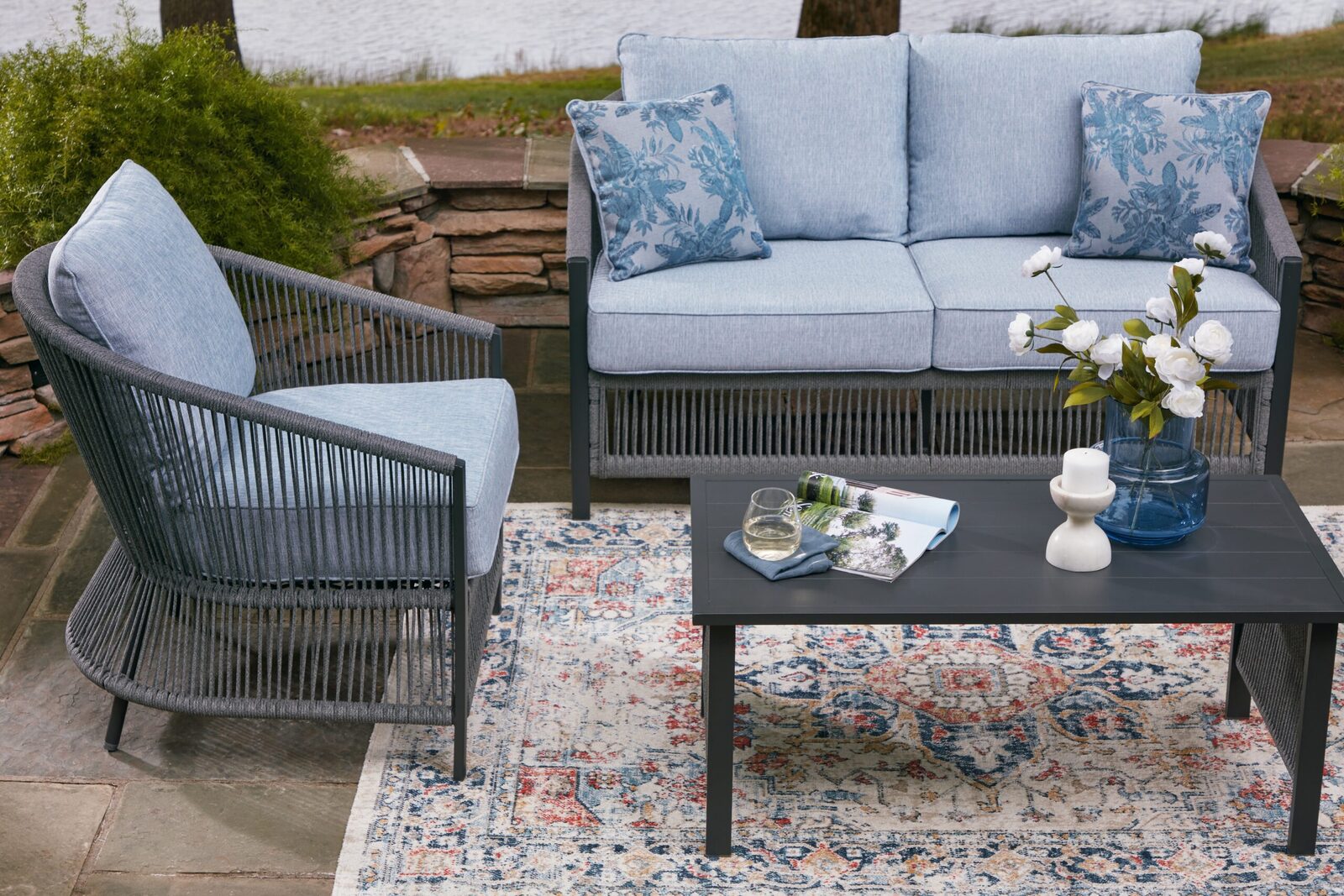 Bridges Beach - Loveseat, Lounge Chairs, Table Set (Set of 4) - Gray - Image 8