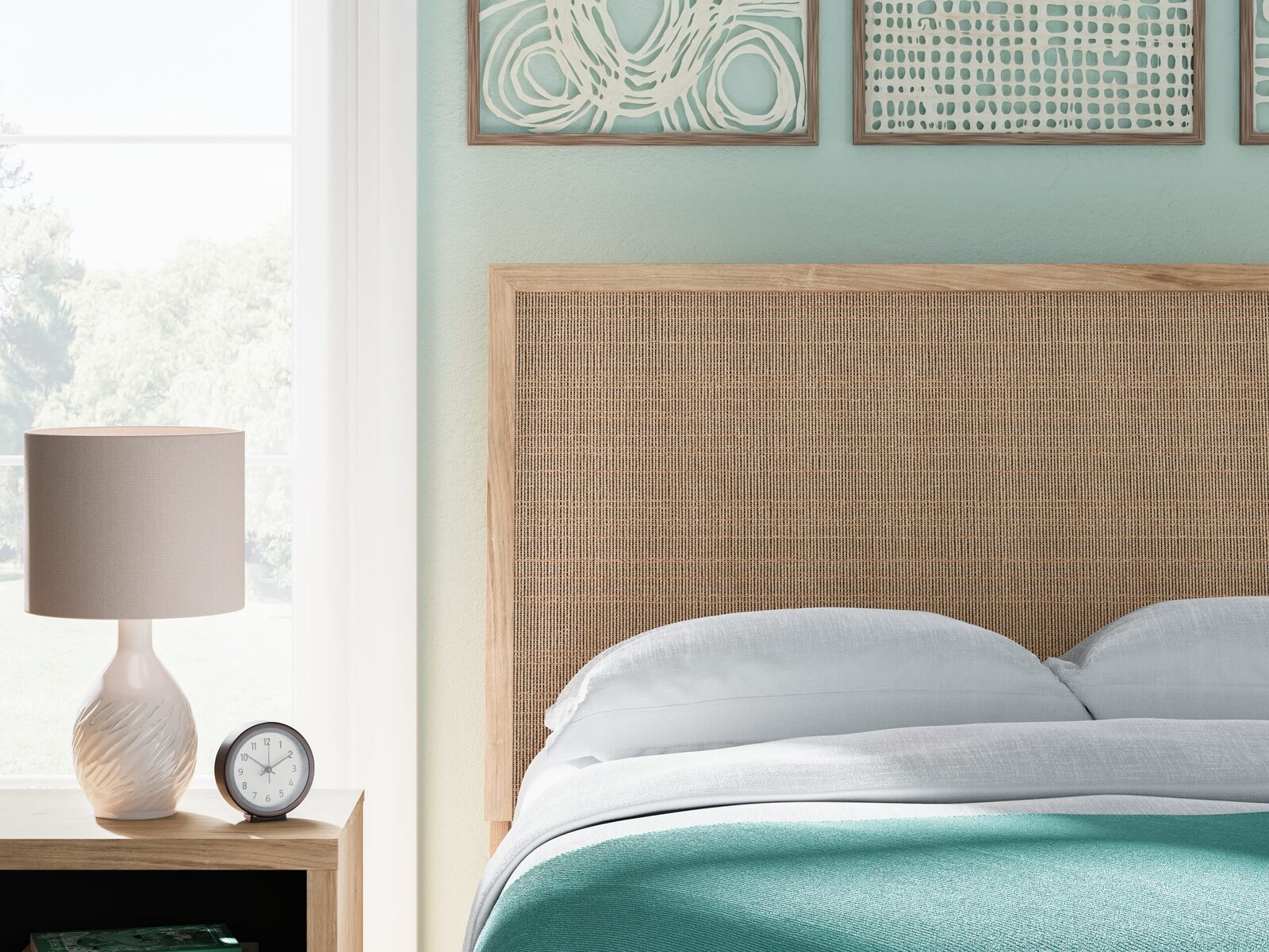 Cielden - Panel Bed - Image 11
