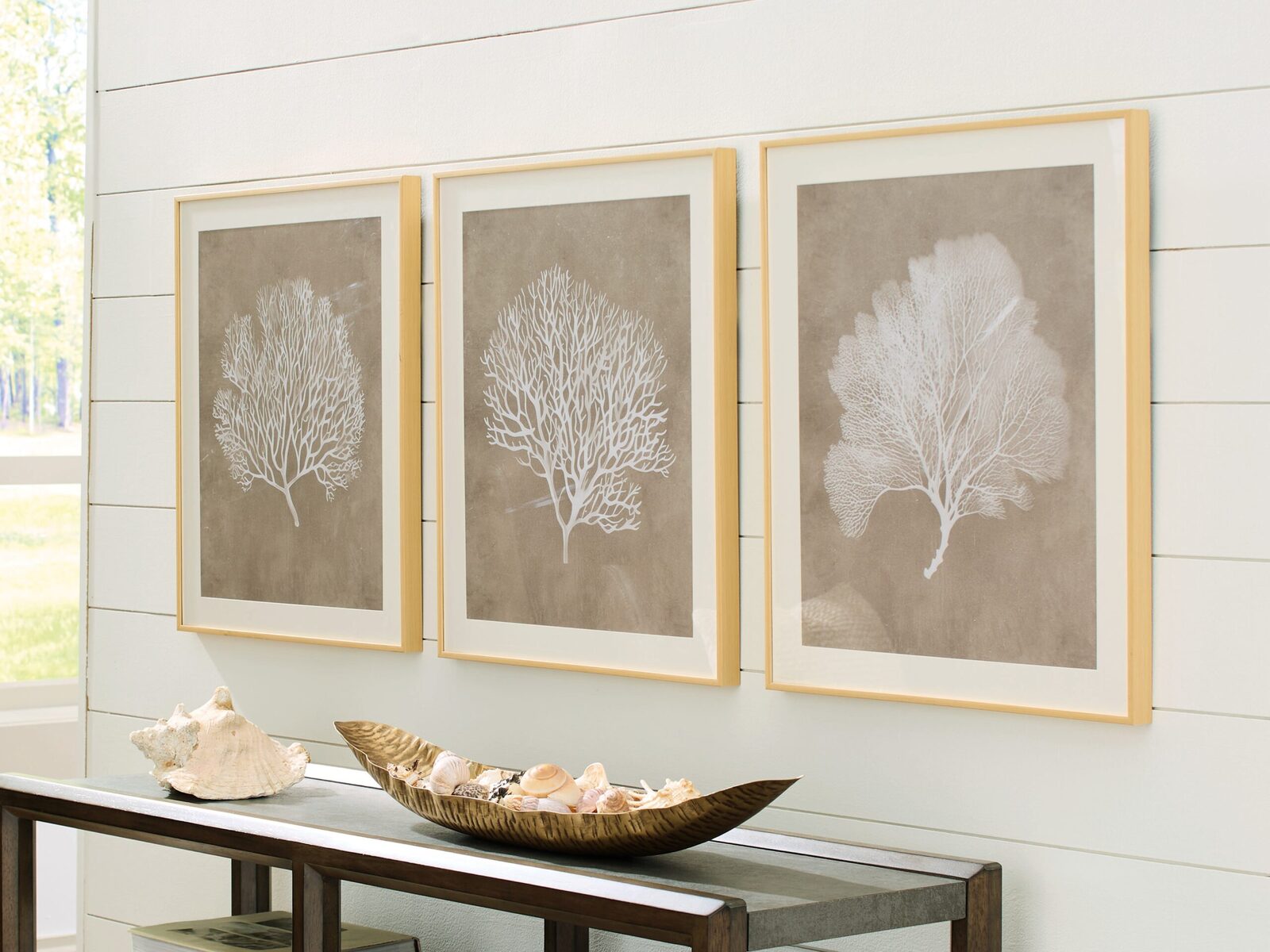 Hendridge - Wall Art Set (Set of 3) - Taupe / White - Image 2