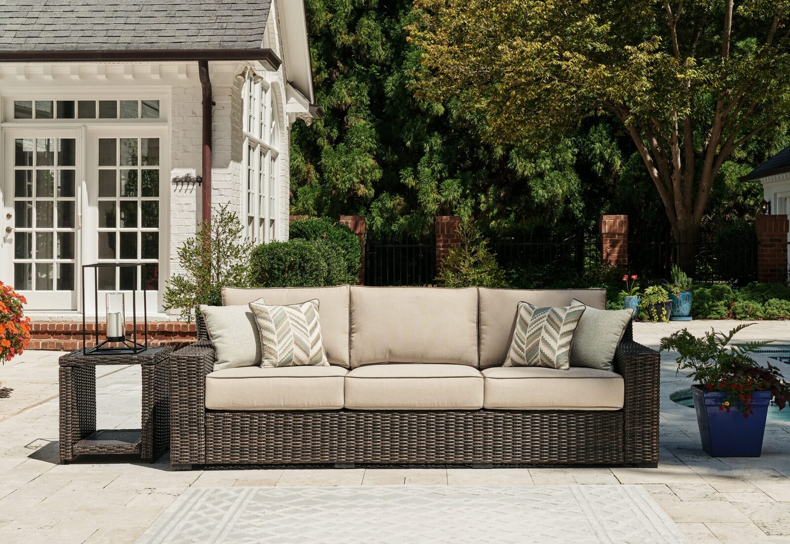 Coastline Bay - Sofa With Cushion - Brown - Image 2