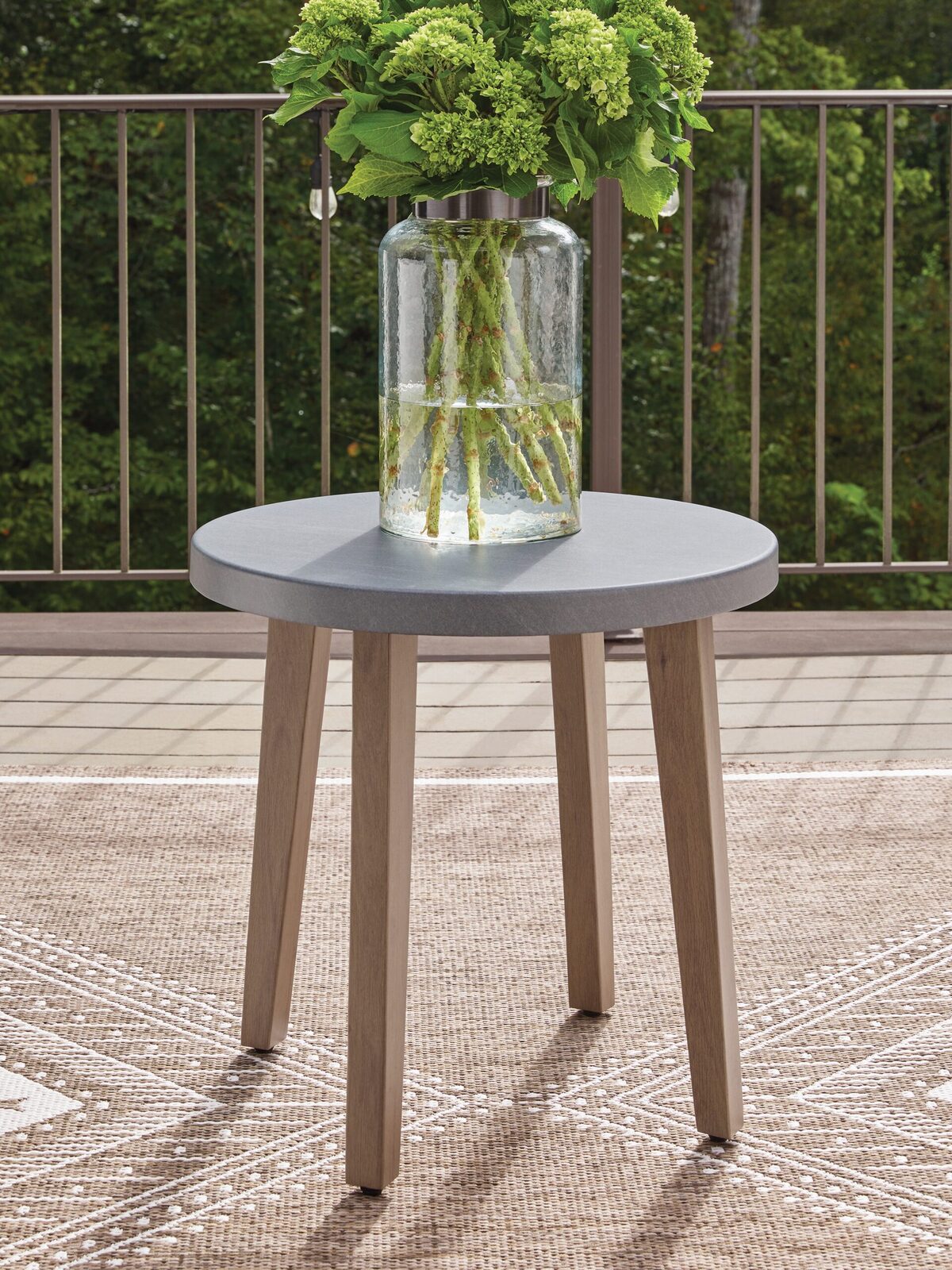 Harmony Headlands - Round End Table - Natural / Gray - Image 2