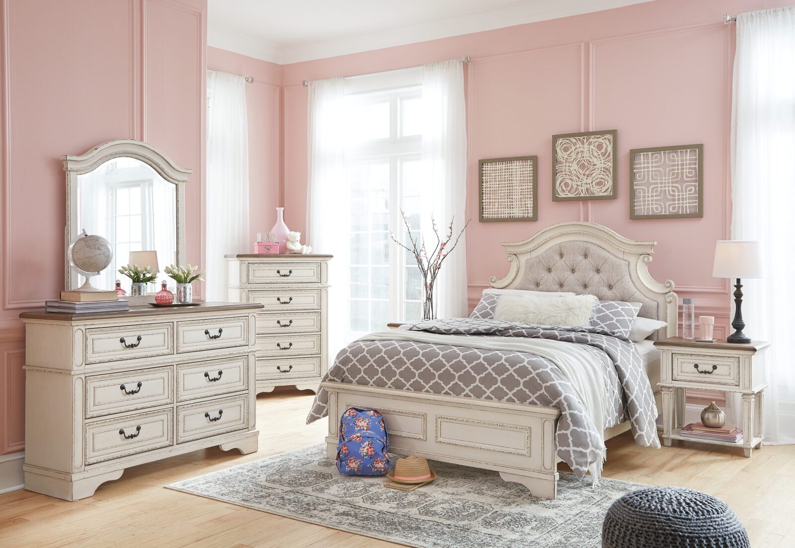 Realyn - Night Stand - Image 9
