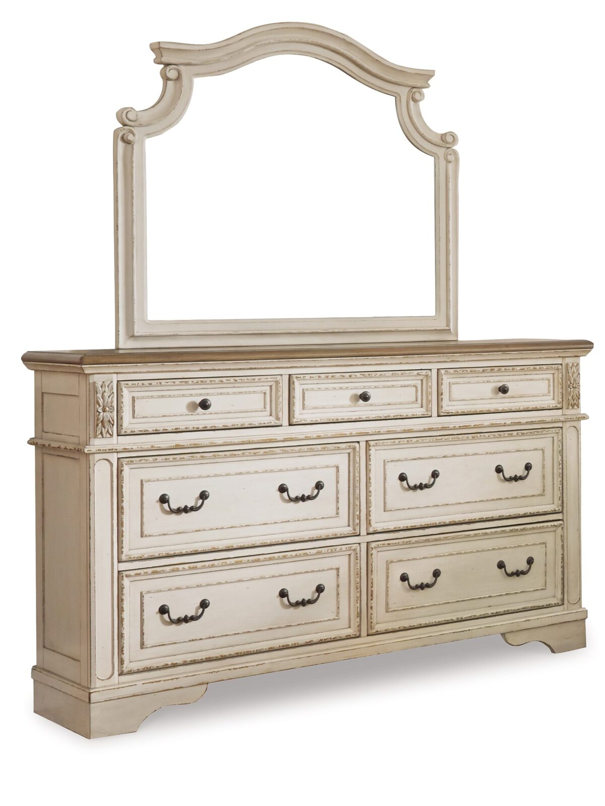 Realyn - Dresser - Image 3