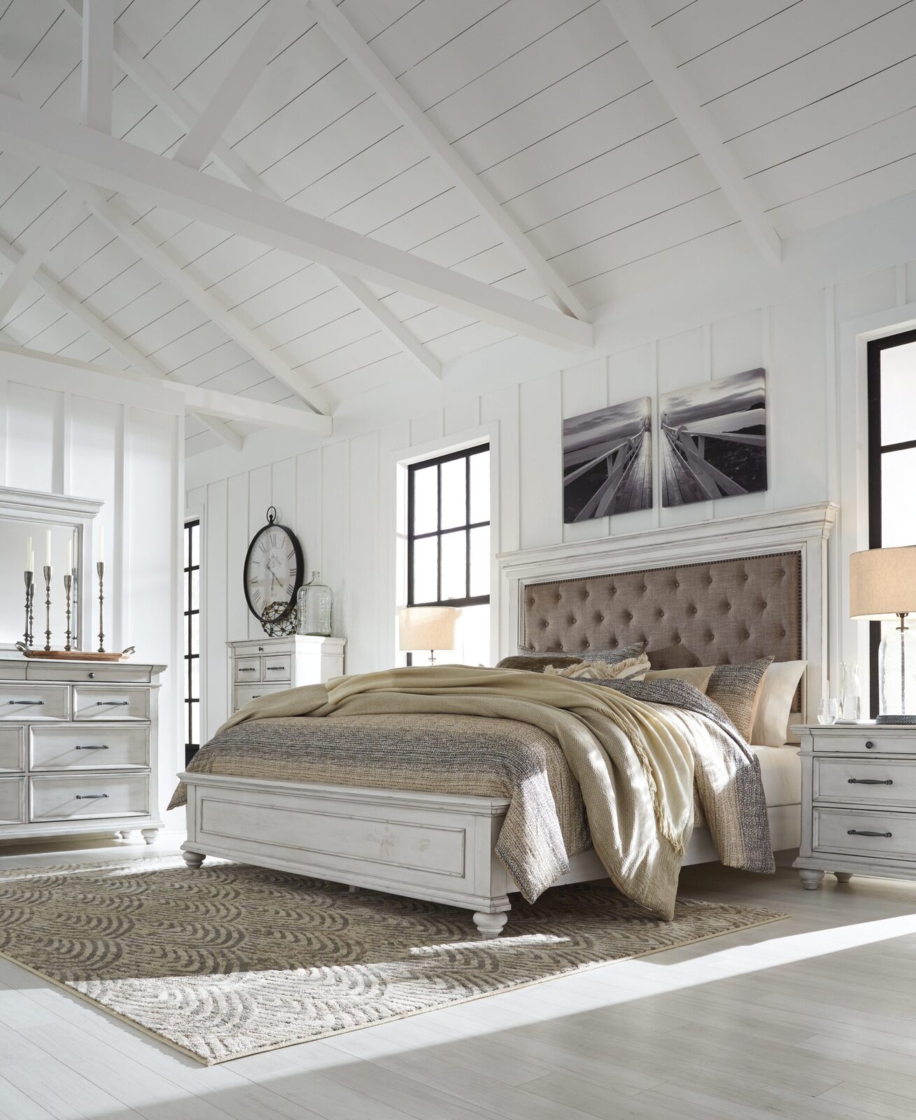 Kanwyn - Upholstered Panel Bed - Image 13