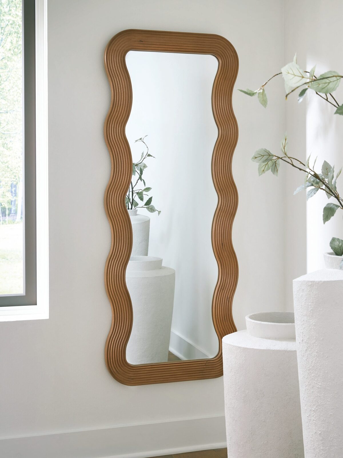 Ellisonville - Floor Mirror - Brown - Image 2