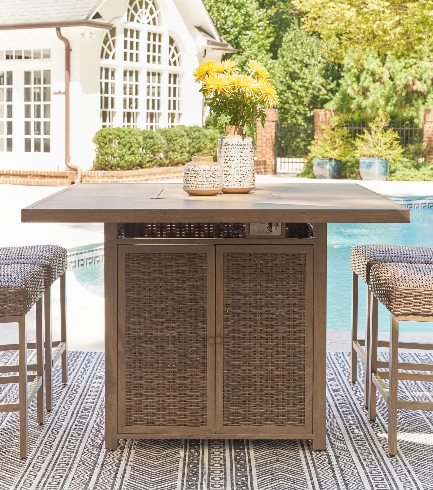 Walton Bridge - 5 Pc. - Square Bar Table W/Fire Pit, 4 Barstools - Driftwood - Image 2