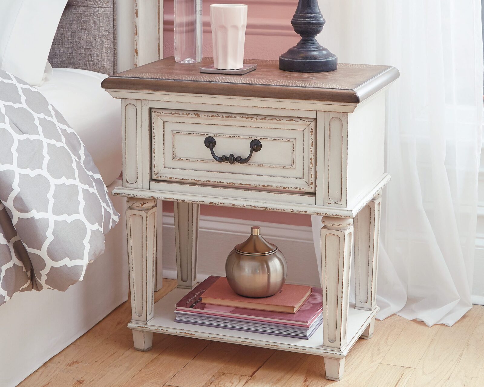 Realyn - Night Stand - Image 2