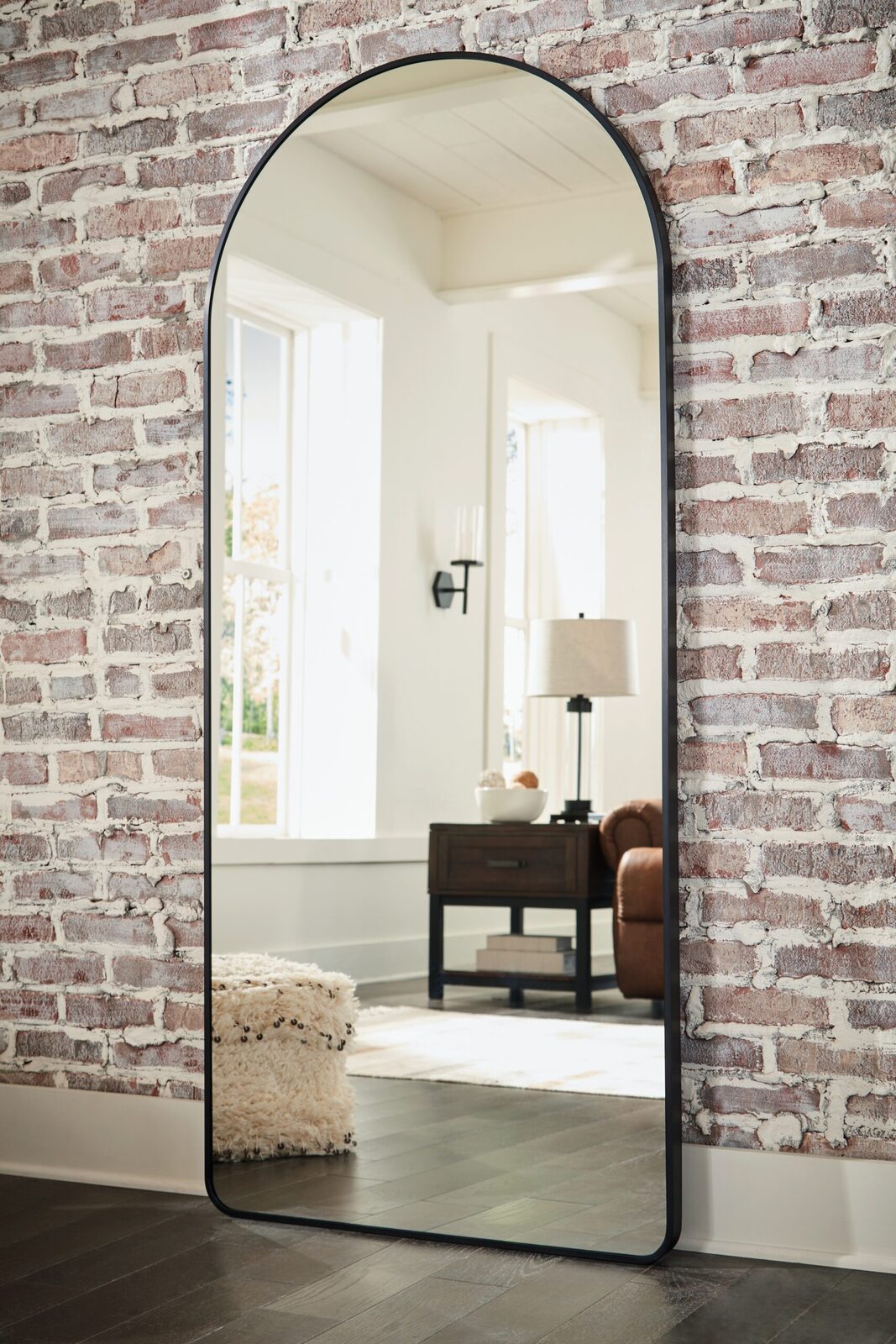 Sethall - Floor Mirror - Black - Image 5