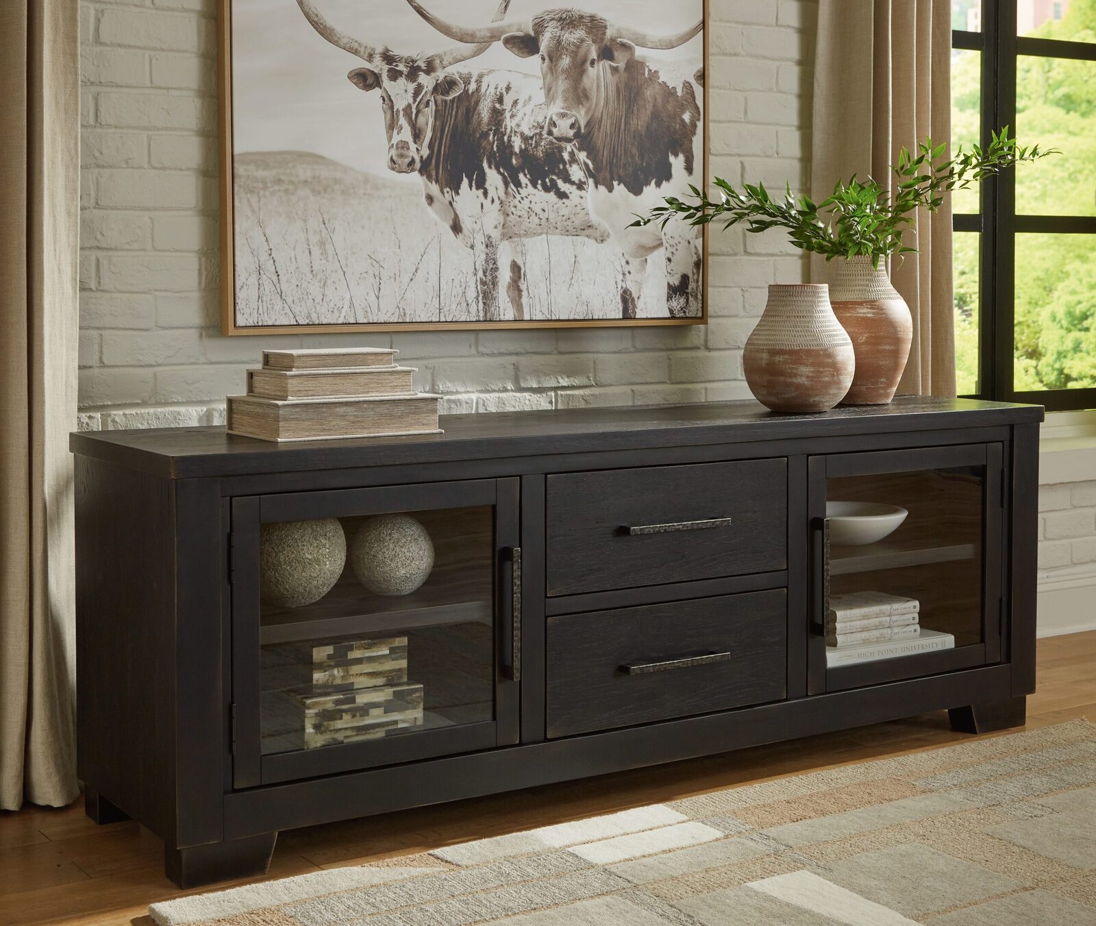 Galliden - Extra Large TV Stand - Image 2