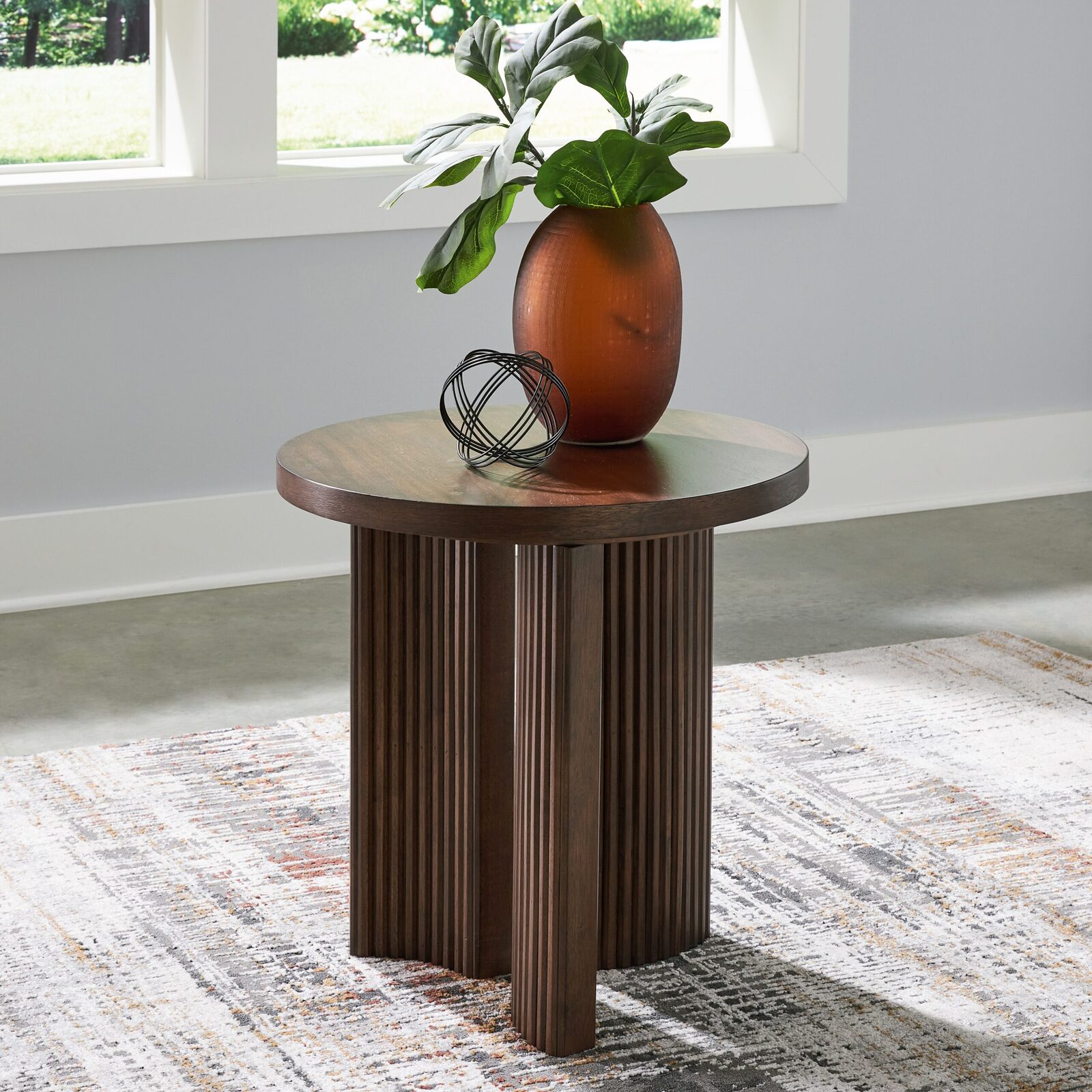 Korestone - Round End Table - Dark Brown - Image 2