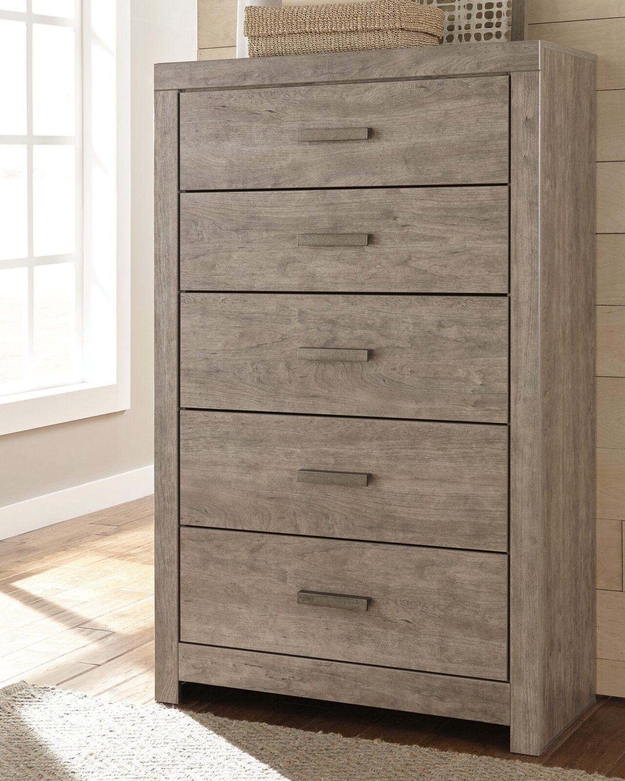 Culverbach - Five Drawer Chest - Gray - Image 2