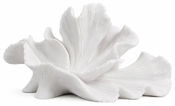 Waynemont - Sculpture - White